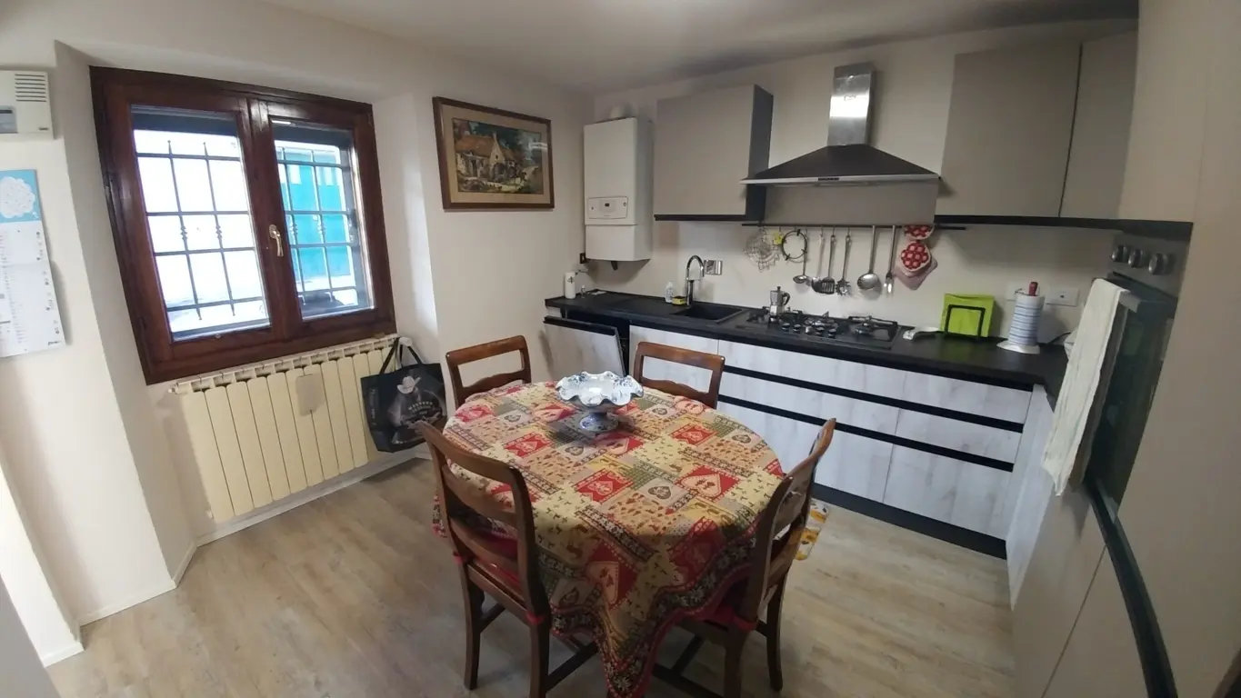 Immagine per Porzione di casa in vendita a Zocca via Serra 381