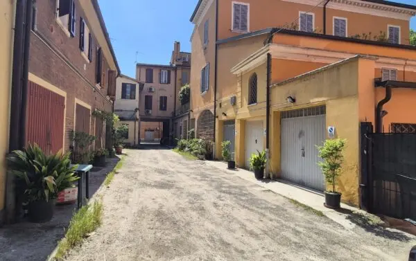 Trilocale via Giovanni Muzzioli, Modena