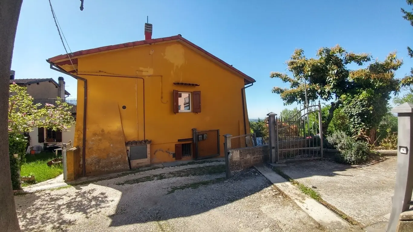 Immagine per Porzione di casa in vendita a Zocca via Della Piscina 6