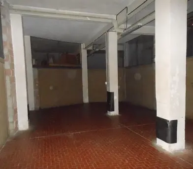 Garage 5, Genova
