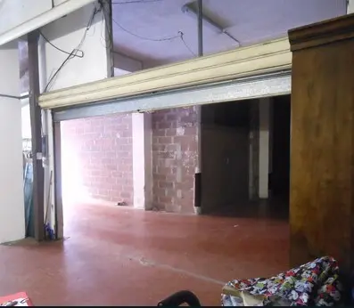 Garage 5, Genova