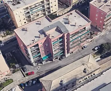Garage 5, Genova
