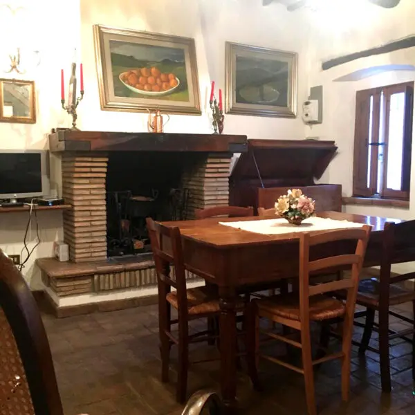 Porzione Di Casa via Delle Case 1, Guardea