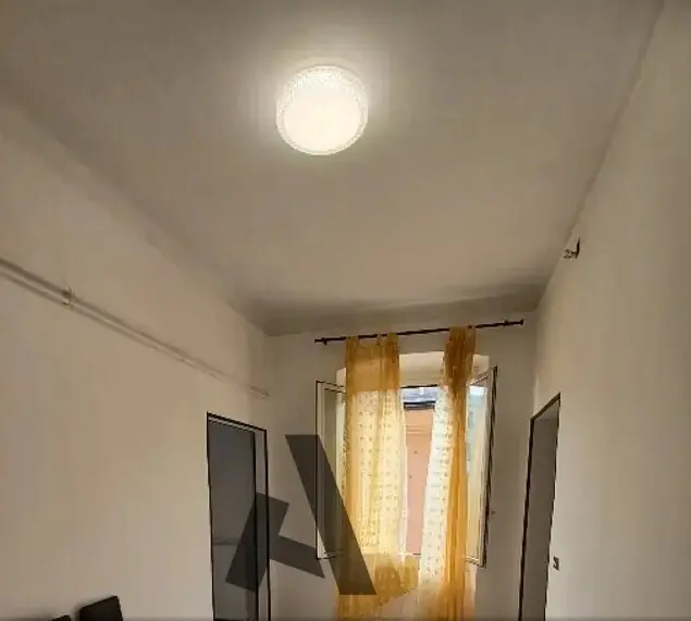 Immagine per Appartamento in asta a Genova via Sampierdarena 103