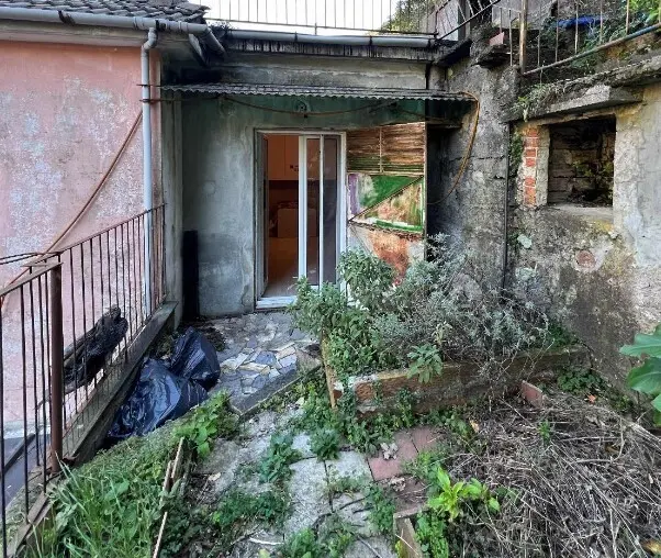 Immagine per Appartamento in asta a Genova via San Carlo Di Cese 36H