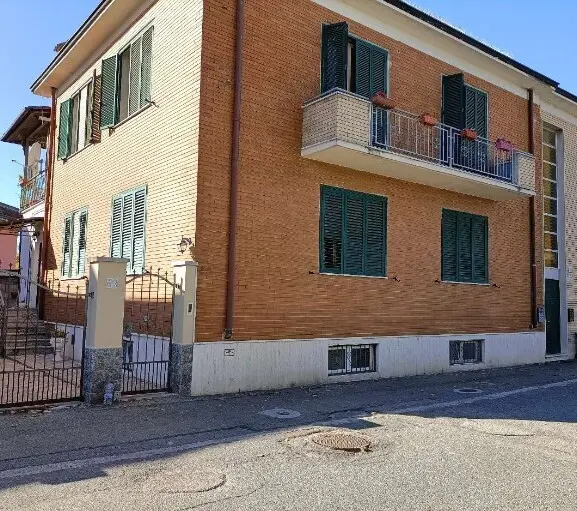 Appartamento via Giovanni Scazzola 70, Alessandria