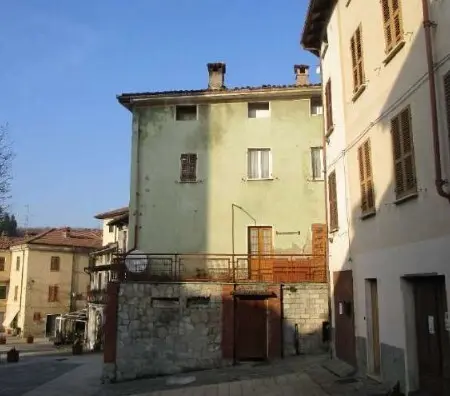 Porzione Di Casa piazza Principe Doria 7, Garbagna