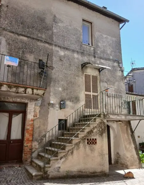 Terratetto via Alcide De Gasperi 5, Montecastrilli