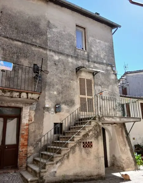 Terratetto via Alcide De Gasperi 5, Montecastrilli