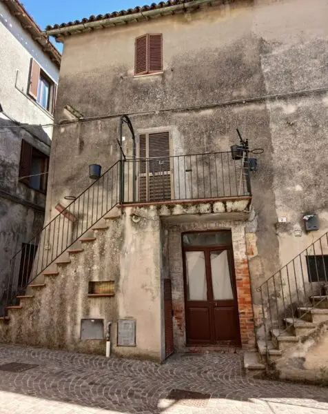 Terratetto via Castel Todino, Montecastrilli