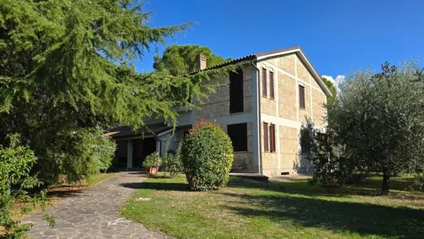Villa via Del Convento 127, Terni