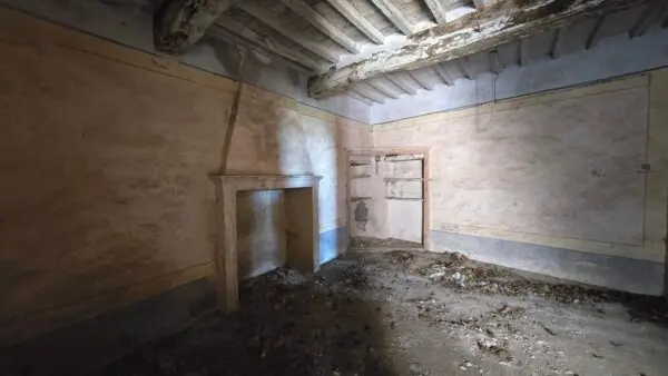 Palazzo - Stabile via Conte Degli Atti 4, Baschi