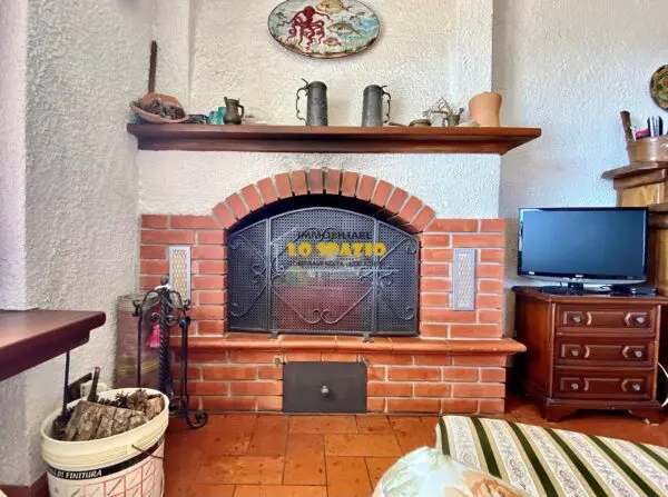 Trilocale viale Olanda 12, Andora