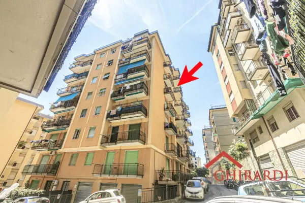 Trilocale via Canesi 56, Sestri Ponente, Genova