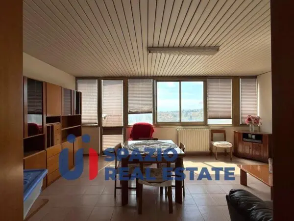Appartamento via Salita Facciolini 13, Pescara