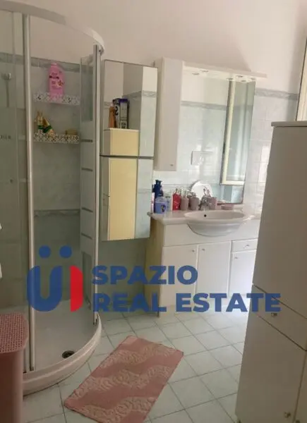Appartamento via Roma 61, Loreto Aprutino