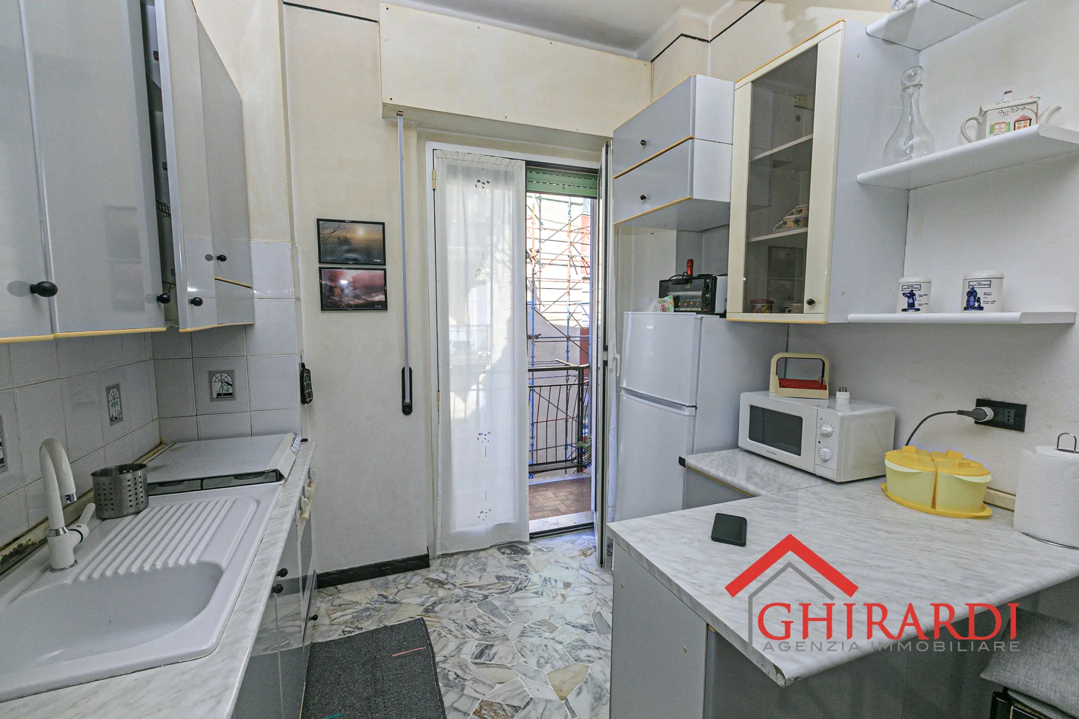 Immagine per Trilocale in affitto a Genova via Canesi 56