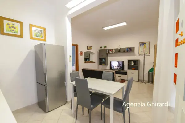Trilocale via Gino Capponi 8, Sestri Ponente, Genova