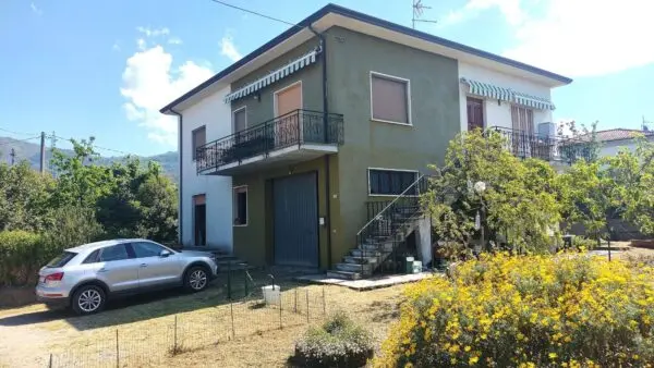 Villa Bifamiliare via Della Pace 52, Castelnuovo Magra