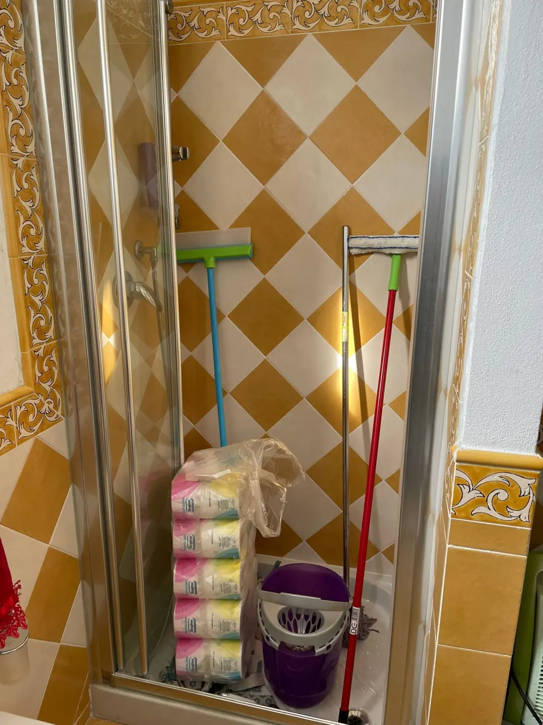 Immagine per Locale commerciale in vendita a Castelnuovo Magra via Della Pace I