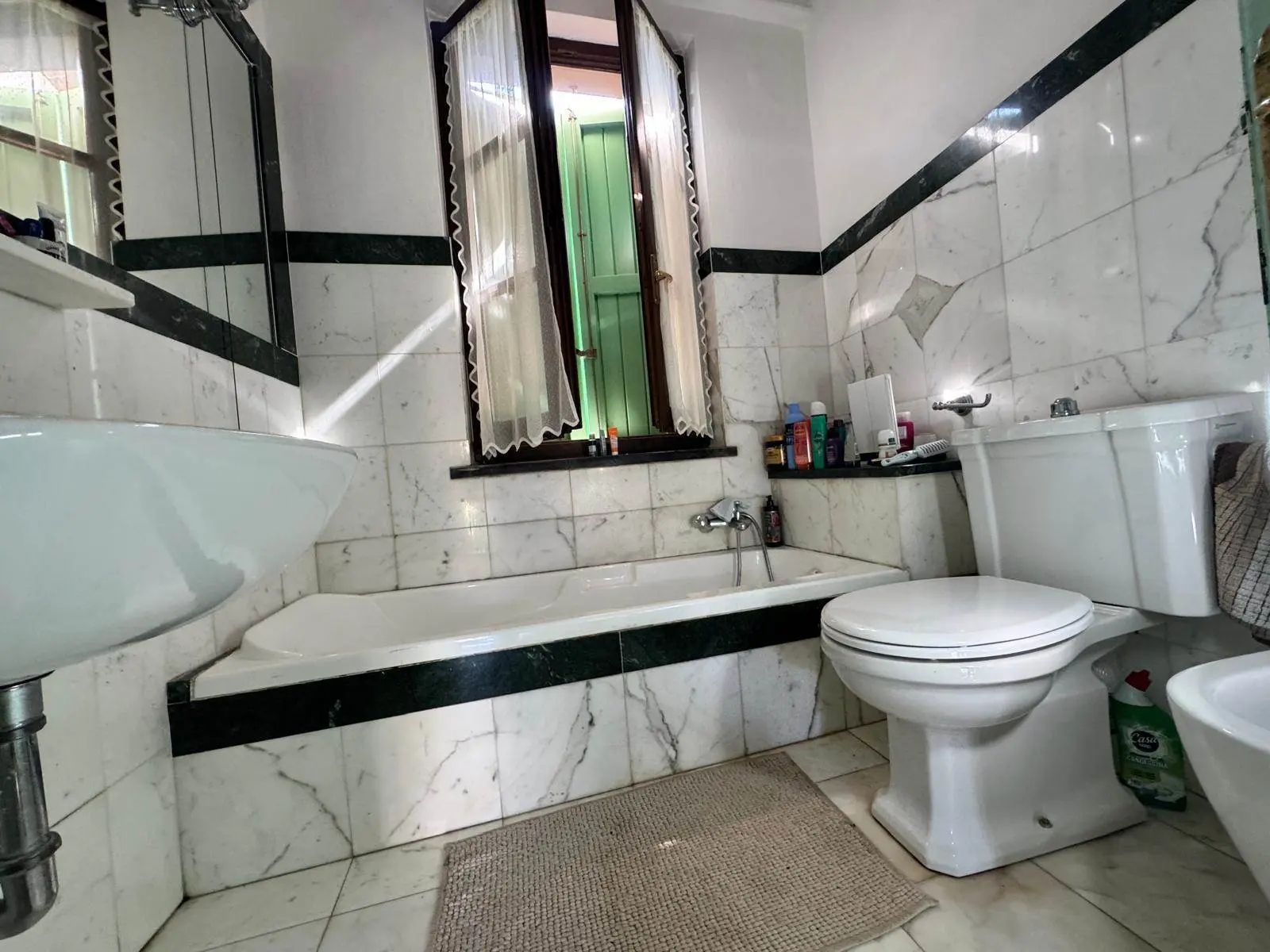 Immagine per Villa in vendita a Luni via Isola