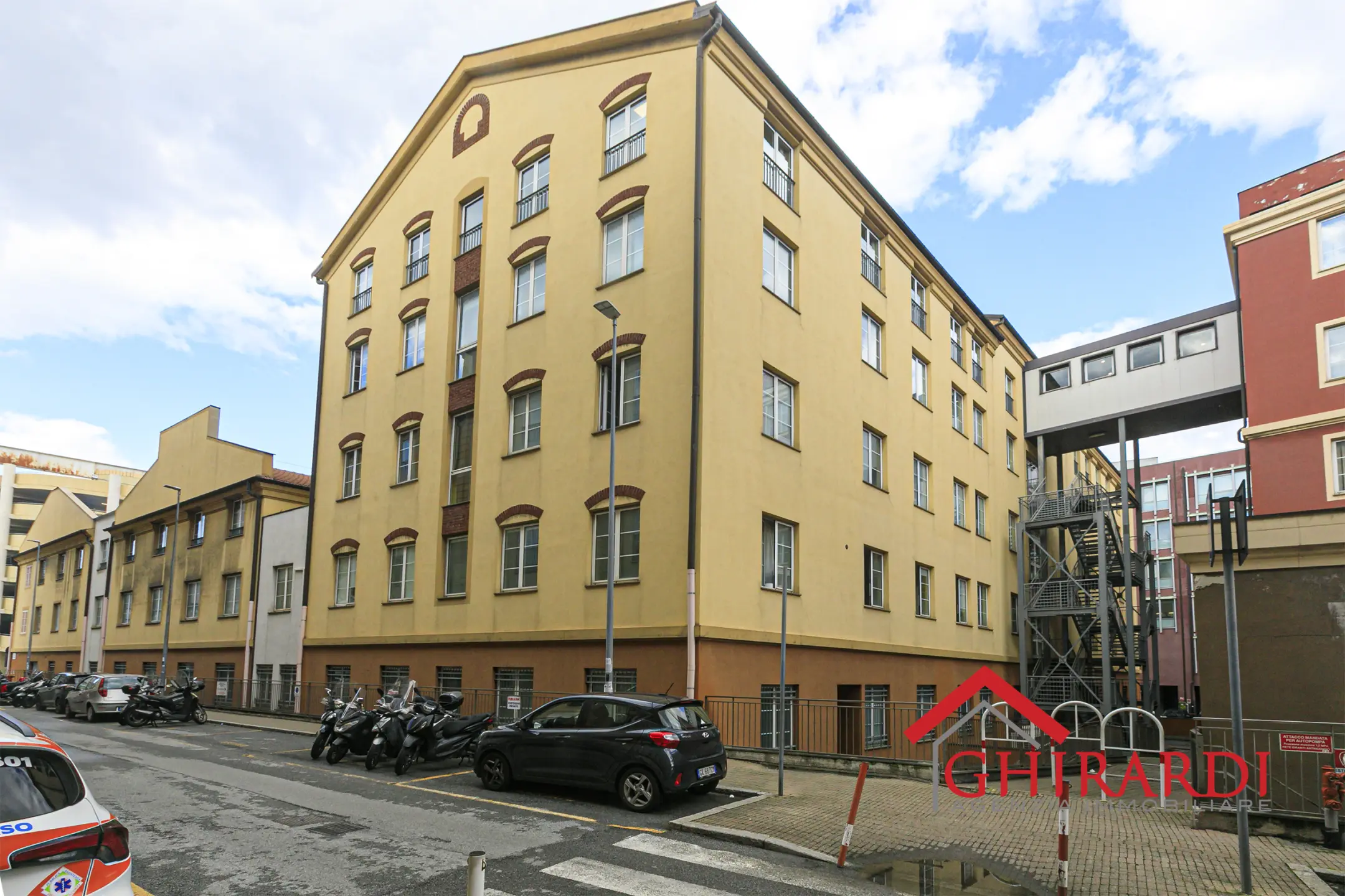 Immagine per Area verde in vendita a Genova via Bombrini