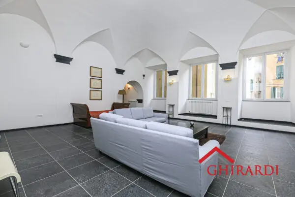 Bilocale piazza Di San Marcellino 6, Genova
