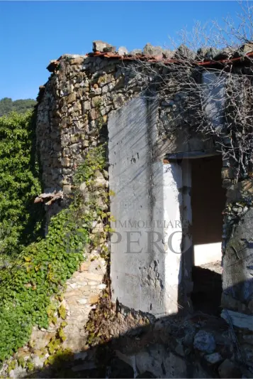 Area Verde via Case Gina 13, Ventimiglia