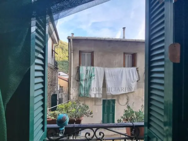 Quadrilocale via Delle Scuole 10, Ventimiglia