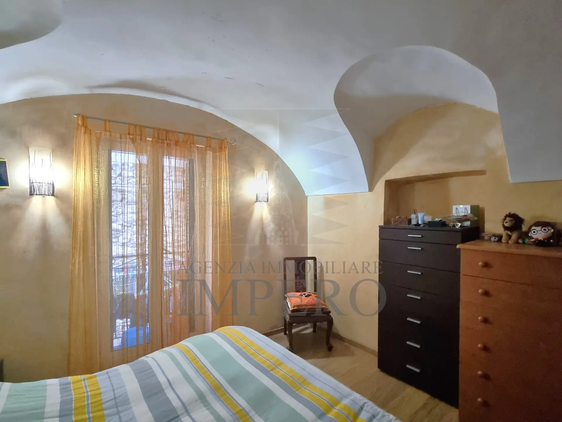 Immagine per Quadrilocale in vendita a Ventimiglia via Delle Scuole 10