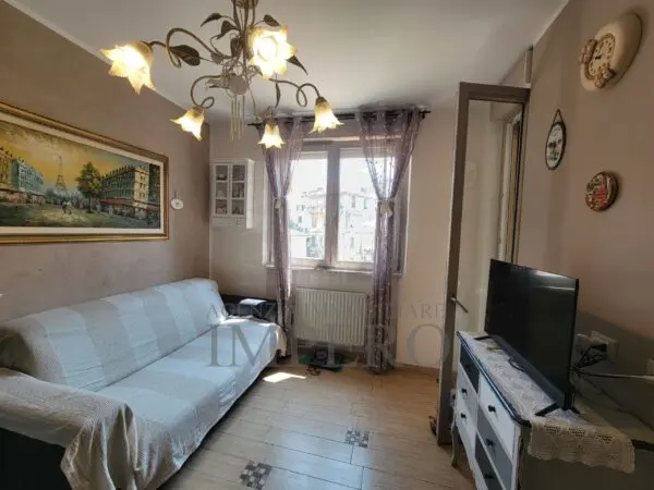 Trilocale via San Secondo 15, Ventimiglia