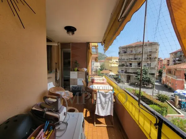 Trilocale via San Secondo 15, Ventimiglia