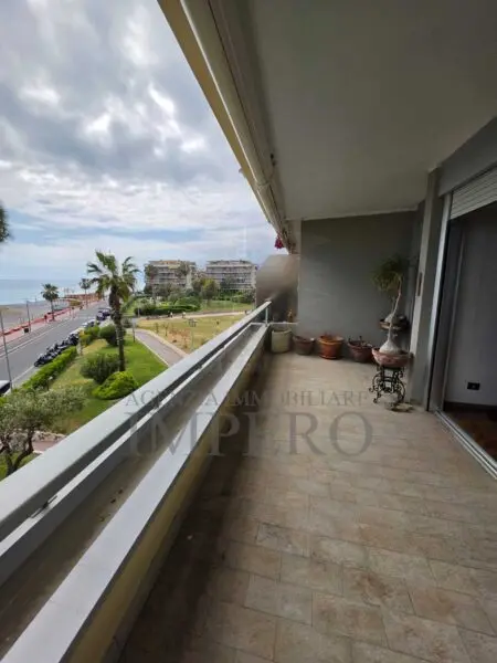 Appartamento via Lungomare Varaldo 67, Ventimiglia