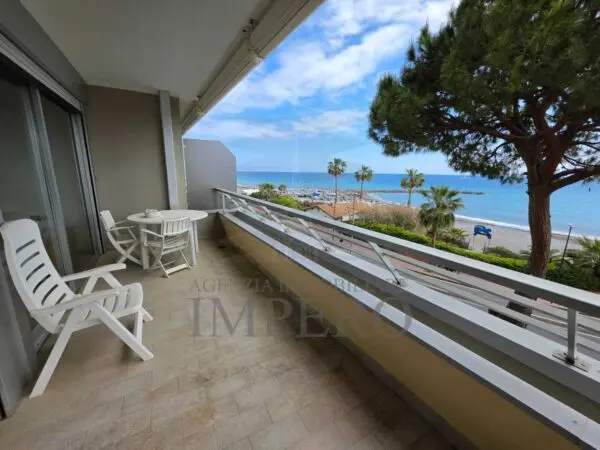 Appartamento via Lungomare Varaldo 67, Ventimiglia