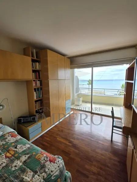 Appartamento via Lungomare Varaldo 67, Ventimiglia