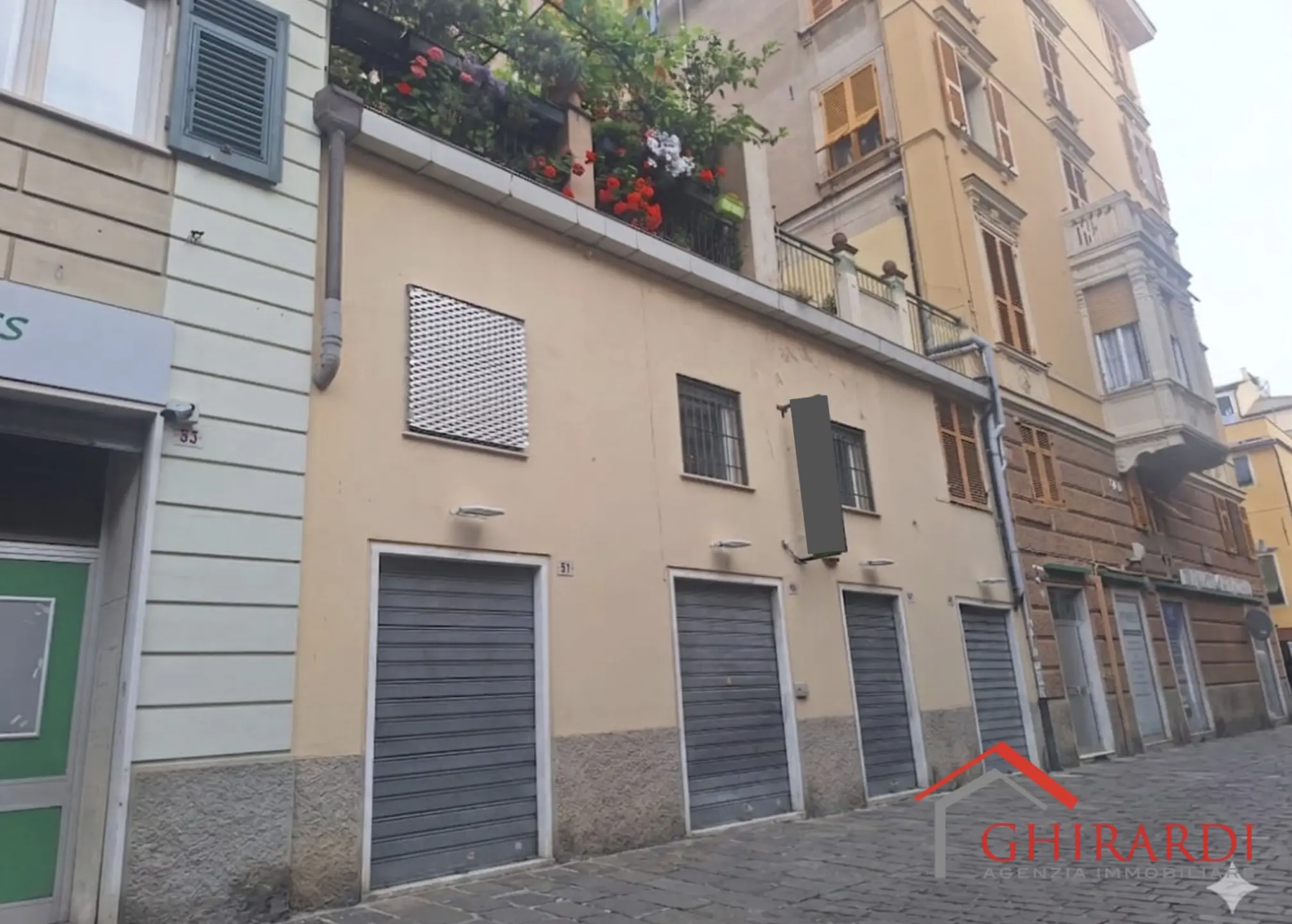 Immagine per Negozio in affitto a Genova via Gaetano Donizetti 45 R