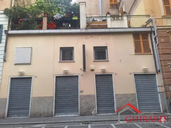 Immagine per Negozio in affitto a Genova via Gaetano Donizetti 45 R