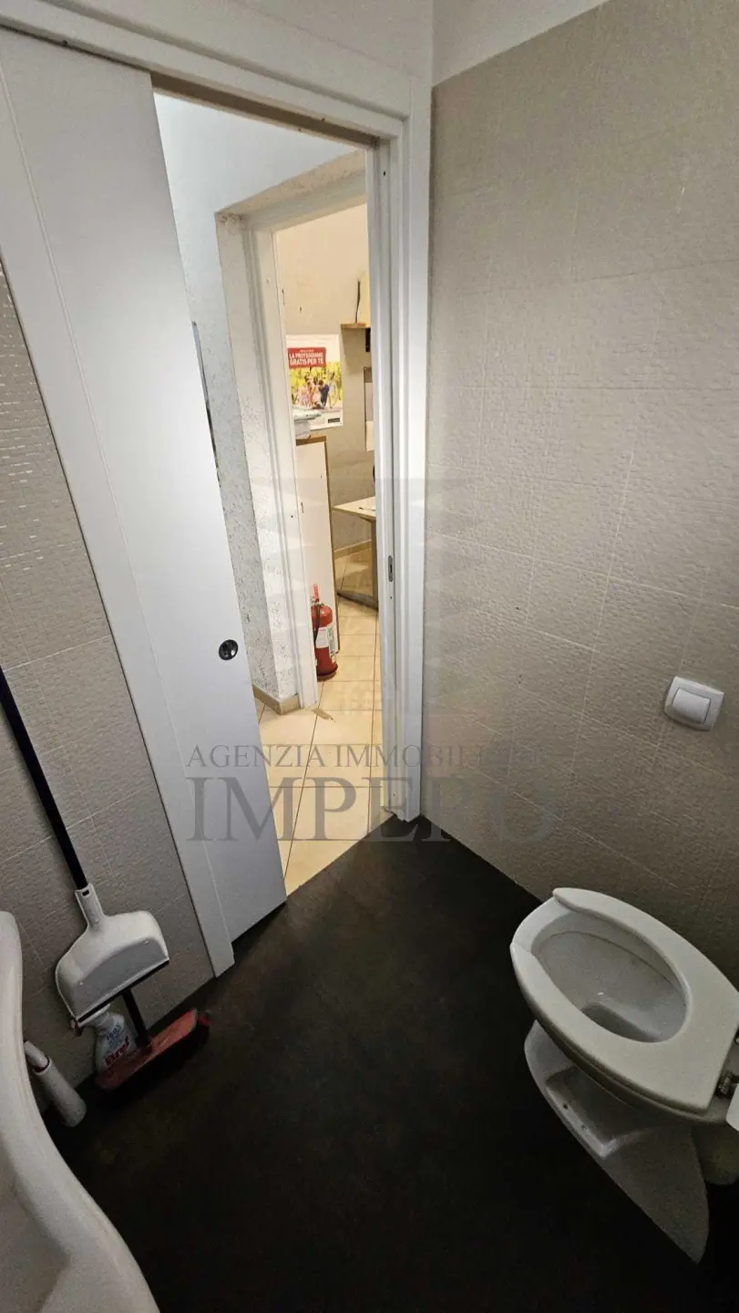 Immagine per Capannone in vendita a Ventimiglia via Vittorio Veneto 1