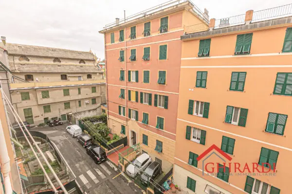 Bilocale via Andrea Del Sarto 26, Sestri Ponente, Genova