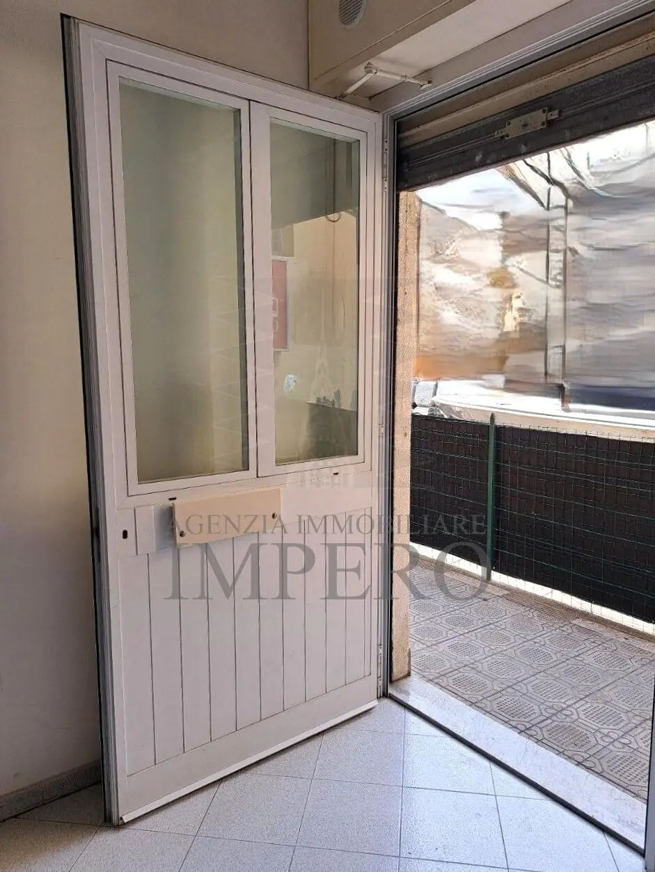 Immagine per Locale commerciale in affitto a riscatto a Vallecrosia via Colonnello Aprosio 105
