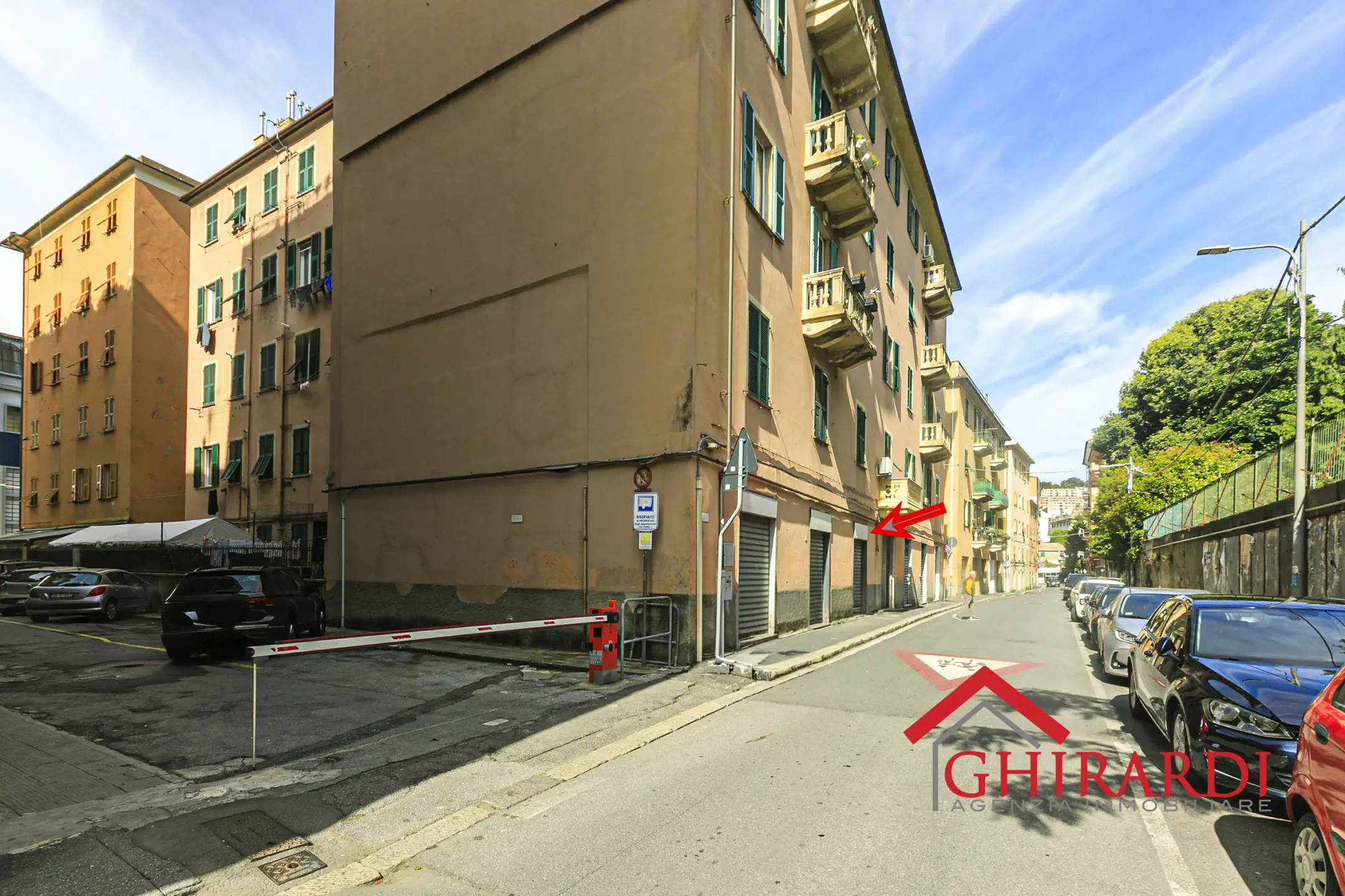 Immagine per Negozio in vendita a Genova via Vado