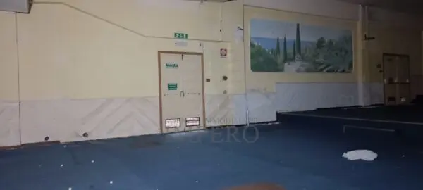 Immagine per Locale commerciale in vendita a Ventimiglia via Filippo Turati 20