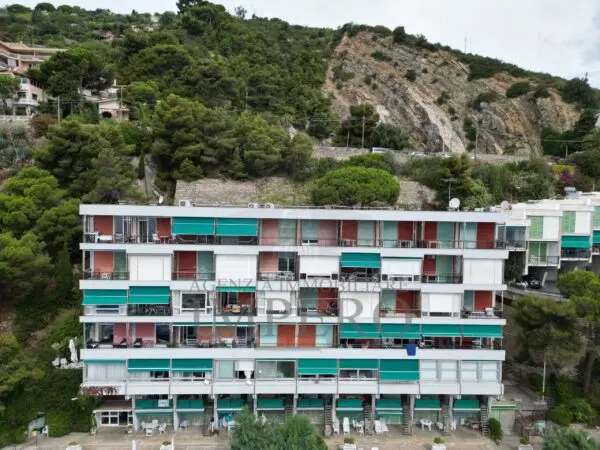 Immagine per Bilocale in vendita a Sanremo corso Guglielmo Marconi 169