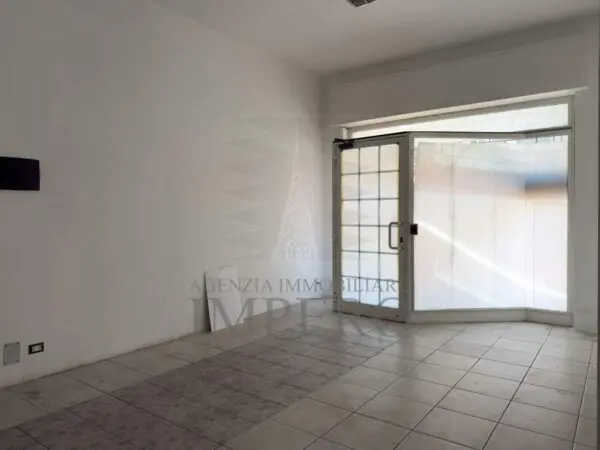 Immagine per Negozio in vendita a Ventimiglia via Sottoconvento 59
