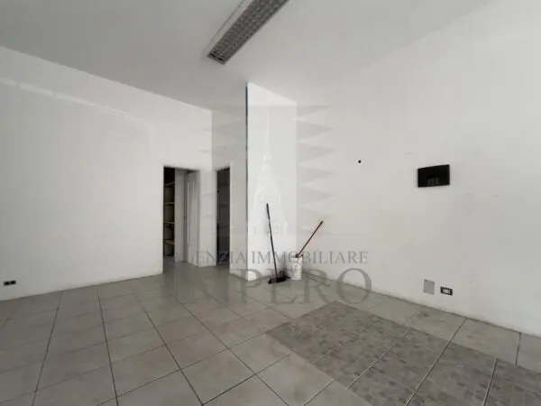Negozio via Sottoconvento 59, Ventimiglia