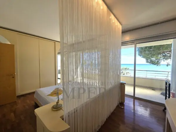 Appartamento via Lungomare Varaldo 67, Ventimiglia