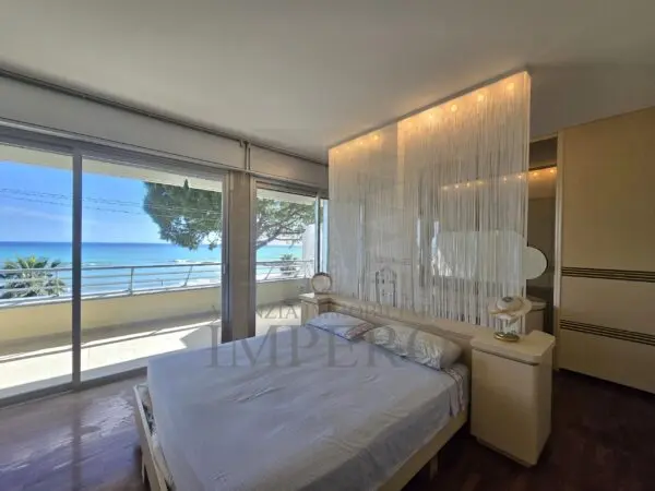 Appartamento via Lungomare Varaldo 67, Ventimiglia