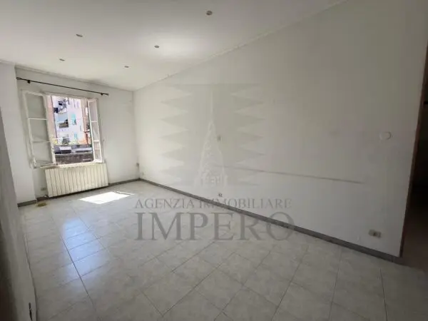 Quadrilocale via Bligny 7, Ventimiglia
