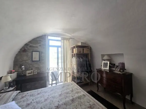 Porzione Di Casa via Felice Cascione 19, Ventimiglia