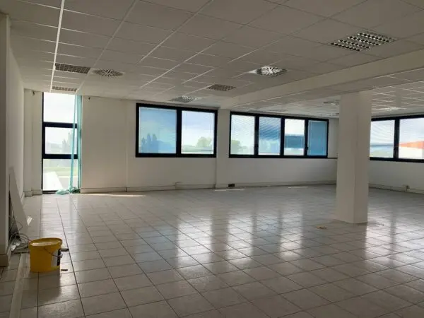 Immagine per Ufficio in vendita a Padova viale Della Navigazione Interna 5b